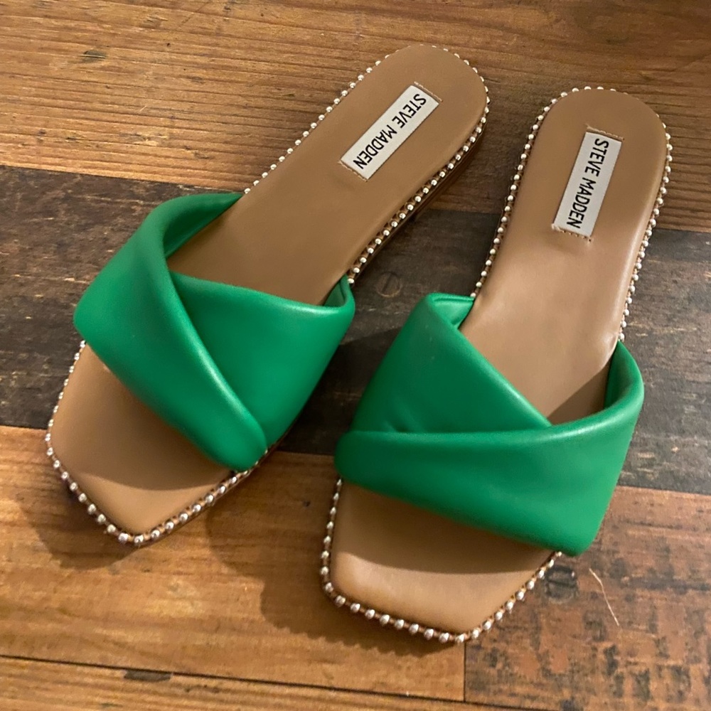 Steve Madden Slide Sandals Size 8